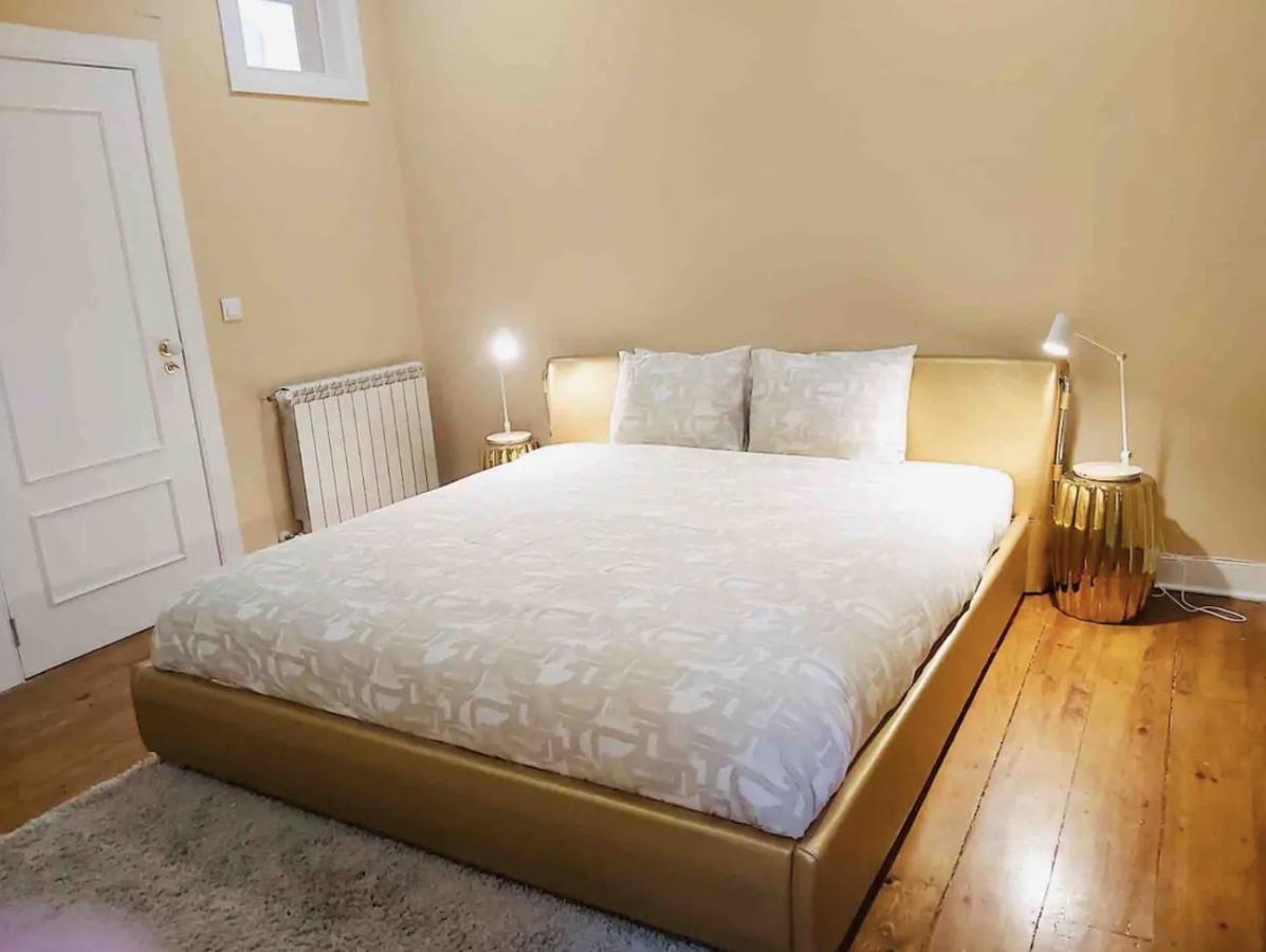 Apartment Charming 4 Bedroom In Chiado Lissabon